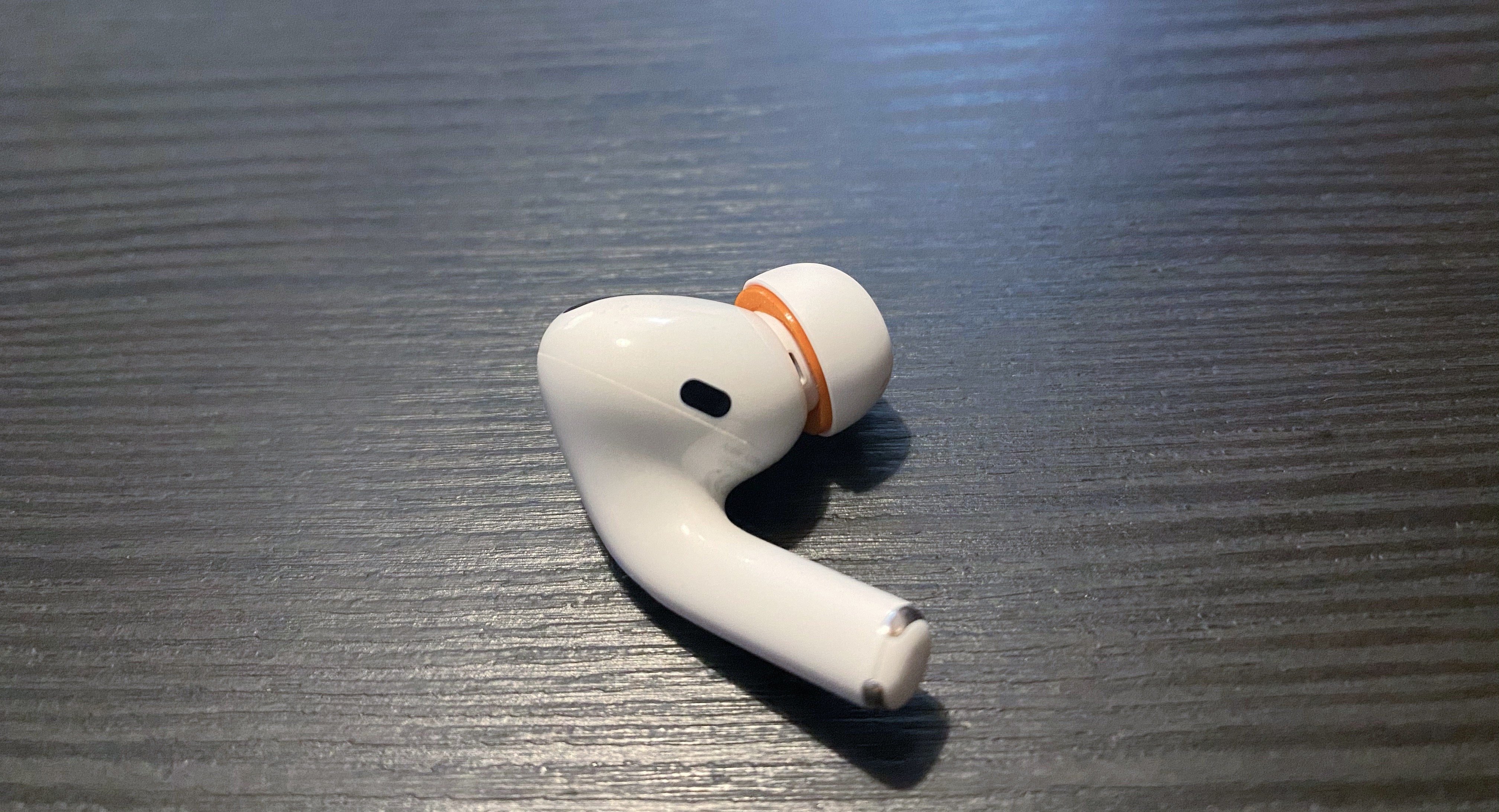 How I Modded the Silicone Tips of AirPods Pro with a Memory Foam Layer -  MacStories