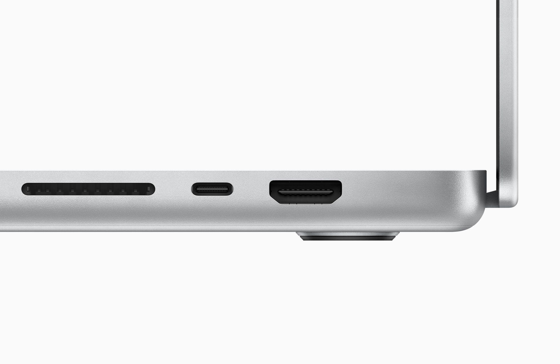 PSA: New 14 and 16 MacBook Pros include black Apple stickers in