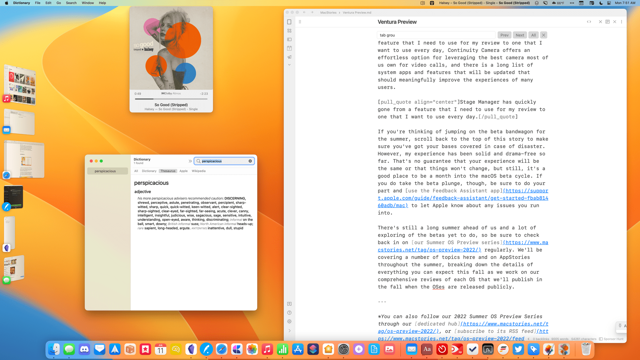 Stage Manager running in an early macOS Ventura beta.