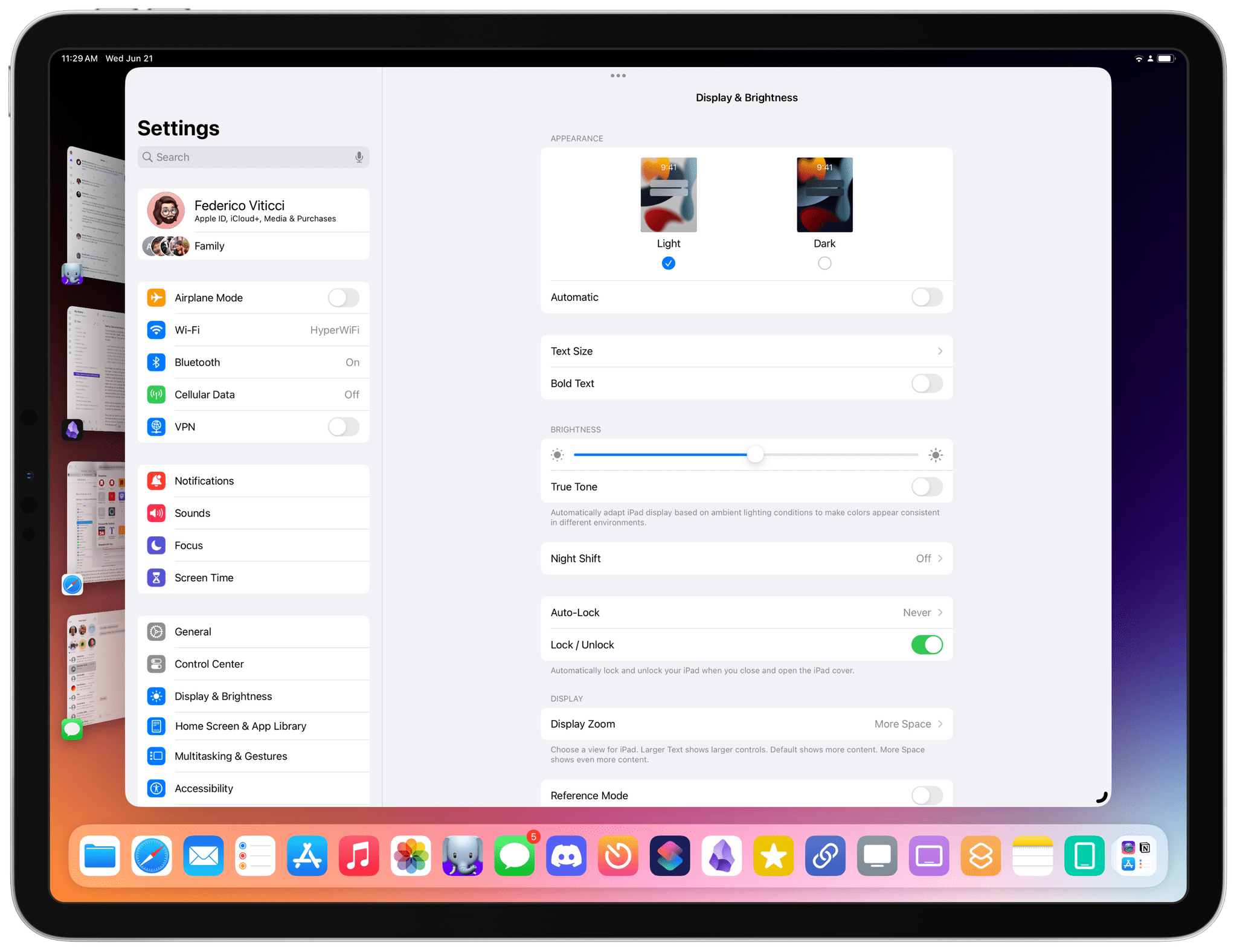 A simple setting can be used as a workaround for clamshell mode in iPadOS 17.